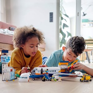 City Passagierflugzeug Baukasten Mit Gepäckwagen | Flugzeug-Modell Bauset Für Kinder Ab 6 Jahre | STEM Spielzeug