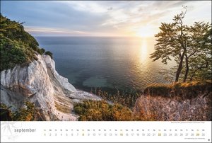 Skandinavien Globetrotter Kalender 2024. Stille Wasser, rote Holzhäuser - der Wandkalender XL zeigt Skandinavien in großartigen Fotos. Idyllische Aufnahmen in einem Kalender-Großformat.
