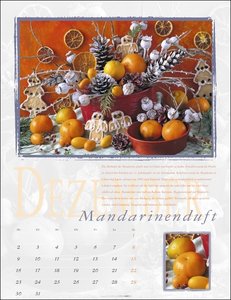 Duftkalender 2024. Hochwertiger Wandkalender mit zauberhaften Blumen-, Kräuter- und Früchtearrangements und wissenswerten Inforamtionen. Besonderer Kalender 2024 mit zarten Düften. 30x39 cm.