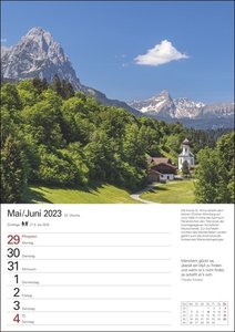 Berge Wochenplaner 2023. Landschafts-Wandkalender zum Aufhängen und Eintragen mit 53 atemberaubenden Bergpanoramen. Terminkalender 2023 Wand. 25x35 cm.