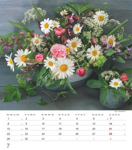 Blumenträume 2024 - Foto-Kalender - Wand-Kalender - 30x34 - Blumen-Traum