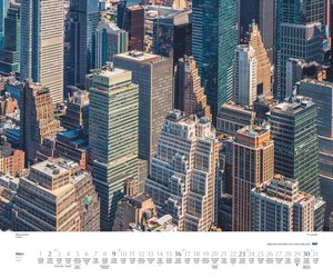 Über den Dächern von New York 2025  – Städte-Reise-Kalender – Querformat 60 x 50 cm – Spiralbindung