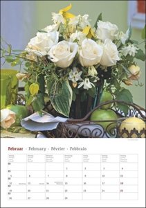 Rosenpracht Kalender 2024. Wandkalender mit 12 prachtvollen Fotos der schönsten Rosen. Dekorativer Bild-Kalender mit Platz für Termine und Notizen.