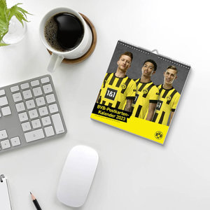 BVB Postkartenkalender 2023. Kleiner Kalender für große Fans: Die Stars von Borussia Dortmund in einem Tischkalender zum Aufstellen. Jeden Monat eine Spieler-Postkarte.