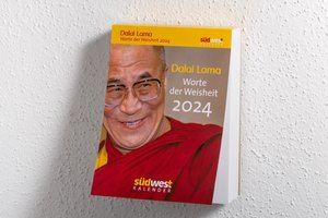 Dalai Lama - Worte der Weisheit 2024  - Tagesabreißkalender zum Aufstellen oder Aufhängen