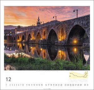 Auf dem Jakobsweg Kalender 2024. Der berühmte Pilgerweg festgehalten in einem großen Wandkalender. Beeindruckende Fotos im großen Jahres-Wandkalender 2024.
