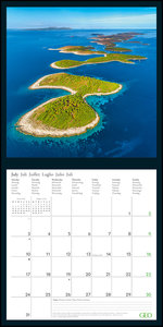 GEO Amazing Nature 2023 - Wand-Kalender - Broschüren-Kalender - 30x30 - 30x60 geöffnet