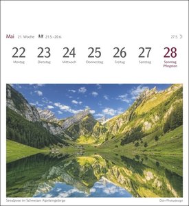 Farben der Natur Postkartenkalender 2023. Farbenprächtige Naturaufnahmen in einem Fotokalender im Postkartenformat. Tischkalender zum Aufstellen mit 53 Postkarten.