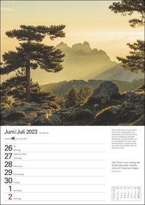 Berge Wochenplaner 2023. Landschafts-Wandkalender zum Aufhängen und Eintragen mit 53 atemberaubenden Bergpanoramen. Terminkalender 2023 Wand. 25x35 cm.