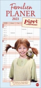 Pippi Langstrumpf Familienplaner 2023. Terminkalender 2023 mit Fotos aus den Kult-Filmen. Familienkalender mit 5 Spalten. Familien-Wandkalender mit Schulferien und Stundenplänen.
