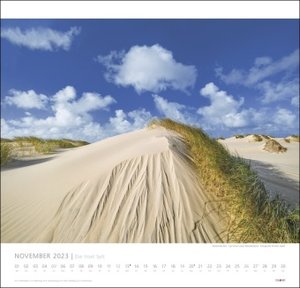 Die Insel Sylt Kalender 2023 von Hans Jessel. Wandkalender XXL mit den schönsten Fotos des bekannten Inselfotografen. Großer Wandkalender mit traumhaften Landschaftsfotos.