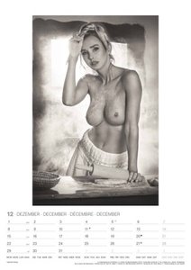 Naked 2025 - Wand-Kalender - 29,7x42 - Erotik-Kalender - Frauen - Woman