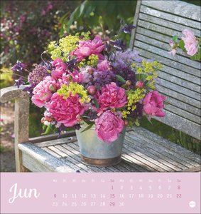 Herzliche Blumengrüße Postkartenkalender 2025