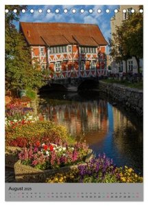 Wismar - Stadtspaziergang (Tischkalender 2025 DIN A5 hoch), CALVENDO Monatskalender