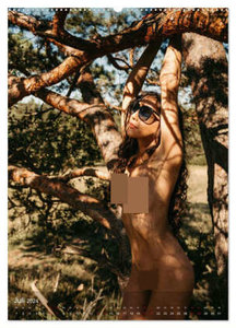 Erotic Girls - Jenny Nadine Christina (Wandkalender 2024 DIN A2 hoch), CALVENDO Monatskalender