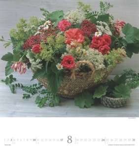 N NEUMANNVERLAGE - Bouquets 2025 Fotokunst-Kalender, 45x48cm, Wandkalender mit zwölf bezaubernden Blumenbouquets, liebevolle Blumensträuße, Spiralbindung und internationales Kalendarium