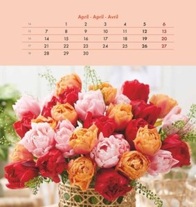 Blumengrüße 2025 - Postkartenkalender 16x17 cm - Blumen - zum Aufstellen oder Aufhängen - Monatskalendarium - Gadget - Mitbringsel - Alpha Edition