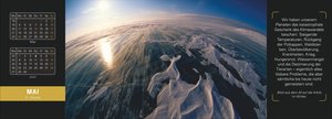 Stephen Hawking Universum Premium-Tischplaner 2026 - Wochenkalender mit 53 Bildern und Zitaten