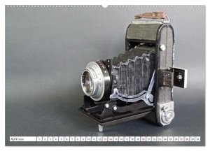 Balgen- und Boxkameras - Analoge Erinnerungsstücke (hochwertiger Premium Wandkalender 2024 DIN A2 quer), Kunstdruck in Hochglanz