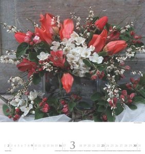 N NEUMANNVERLAGE - Bouquets 2025 Fotokunst-Kalender, 45x48cm, Wandkalender mit zwölf bezaubernden Blumenbouquets, liebevolle Blumensträuße, Spiralbindung und internationales Kalendarium