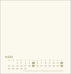 Bastelkalender 2023 Premium gold mittel. Blanko-Kalender zum Basteln mit Spiralbindung und Monatskalendarium. Foto- und Bastelkalender 2023.