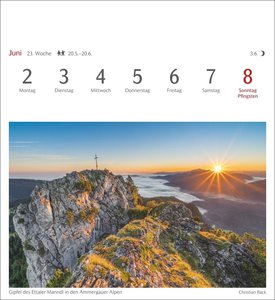 Lichtblicke Postkartenkalender 2025 - Wochenkalender mit 53 Postkarten
