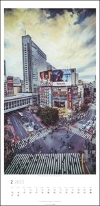 City Lights Kalender 2023. Langer Wandkalender mit außergewöhnlichen Fotografien internationaler Großstädte. XXL Kalender mit 12 atemberaubenden Fotos. 33x68 cm.