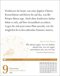 Krebs Sternzeichenkalender 2024: Tagesabreißkalender. Tischkalender 2024 mit täglichem Horoskop. Kleiner Kalender mit täglichem Blick in die Sterne