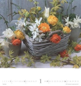 N NEUMANNVERLAGE - Bouquets 2025 Fotokunst-Kalender, 45x48cm, Wandkalender mit zwölf bezaubernden Blumenbouquets, liebevolle Blumensträuße, Spiralbindung und internationales Kalendarium