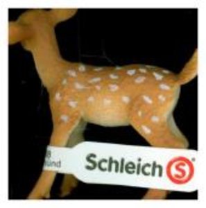 Schleich 14820 - Wild Life, Weißwedelkalb, Spielfigur, Tierfigur, Waldtier