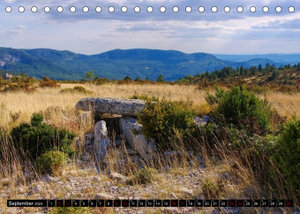 Dolmen und Menhire - Megalithkultur in Europa (Tischkalender 2023 DIN A5 quer)