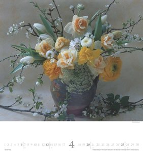 N NEUMANNVERLAGE - Bouquets 2025 Fotokunst-Kalender, 45x48cm, Wandkalender mit zwölf bezaubernden Blumenbouquets, liebevolle Blumensträuße, Spiralbindung und internationales Kalendarium