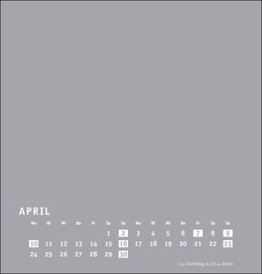 Bastelkalender 2023 Premium silbergrau mittel. Blanko-Kalender zum Basteln mit extra Titelblatt für eine persönliche Gestaltung. Foto- und Bastelkalender 2023.