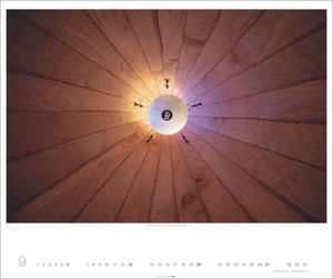 Architecture in Music Kalender 2026 - Musikinstrumente von innen