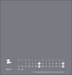 Bastelkalender 2023 anthrazit mittel. Blanko-Kalender zum Basteln mit extra Titelblatt für eine persönliche Gestaltung. Foto- und Bastelkalender 2023. Format 6x8 cm