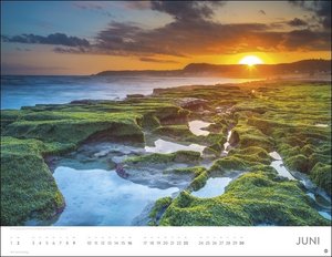 Sonnenzauber Kalender 2024. Posterkalender mit traumhaften Fotos von Sonnenaufgängen und Sonnenuntergängen. Faszinierender Wandkalender als dekorativer Blickfang.
