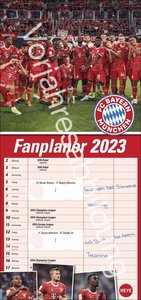 FC Bayern München Fanplaner. Wandkalender für Fans von Bayern München. Planer 2024 mit drei Spalten. Kalender 2024 zum Eintragen von Terminen. 16 x 34,7 cm.