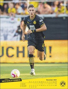 BVB Posterkalender. Jahres-Wandkalender 2023 für Fußballfans. Fotokalender mit den Stars von Borussia Dortmund. Bildkalender im Hochformat, 34x44 cm
