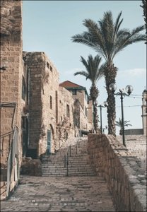 Tales of Tel Aviv Posterkalender 2023. Reise-Kalender mit 12 beeindruckenden Fotografien der geschichtsträchtigen Stadt in Israel. Wandkalender 2023. 37x53,5 cm. Hochformat.