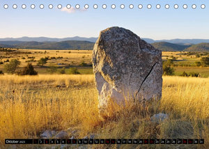 Dolmen und Menhire - Megalithkultur in Europa (Tischkalender 2023 DIN A5 quer)