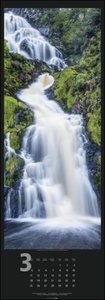 Wasserfälle Kalender 2024. XXL Hochformat mit spektakulären Wasserfällen, fotografiert von international ausgezeichneten Fotografen. Länglicher Kalender mit traumhaften Naturfotos. 34x98 cm Hochformat