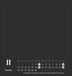 Bastelkalender 2024 schwarz mittel. Blanko-Kalender zum Basteln mit extra Titelblatt für eine persönliche Gestaltung. Foto- und Bastelkalender 2024. Format 21 x 22 cm.