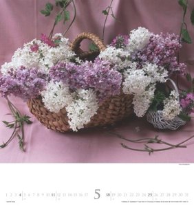 N NEUMANNVERLAGE - Bouquets 2025 Fotokunst-Kalender, 45x48cm, Wandkalender mit zwölf bezaubernden Blumenbouquets, liebevolle Blumensträuße, Spiralbindung und internationales Kalendarium