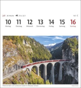 Alpen Sehnsuchtskalender 2023. 53 Postkarten in einem Fotokalender für Bergfreunde. Beeindruckende Panoramen in einem kleinen Kalender zum Aufstellen.