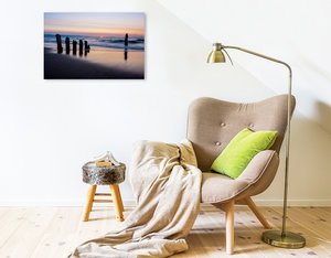 Premium Textil-Leinwand 75 cm x 50 cm quer Buhnen und Sonnenuntergang an der Ostseeküste